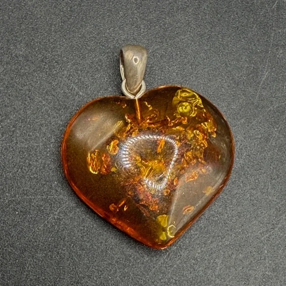 Vintage Amber Heart Shaped Jewelry Pendant Charm, Sterling Silver 925 Bail - Picture 2 of 10
